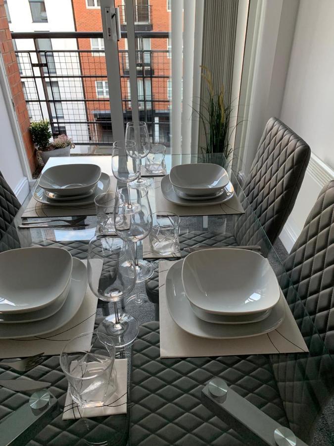 Absolute Stays At The Qube -Utilita-City Center-The Rep-Icc-Nia-Edgbaston Cricket-Free Wifi- Contractors-Sealife-Brindleyplace Birmingham Exteriör bild